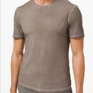 Mens Lululemon 5 year basic tee- sun wash
